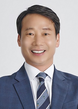 송재천 행정보건위원장(더불어민주당)